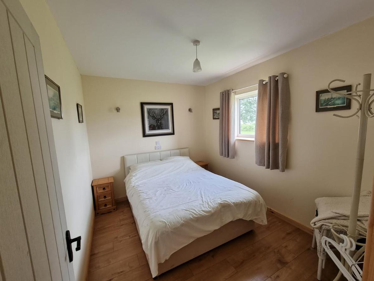Burnt House Farm Bed & Breakfast ไฮบริดจ์ ภายนอก รูปภาพ
