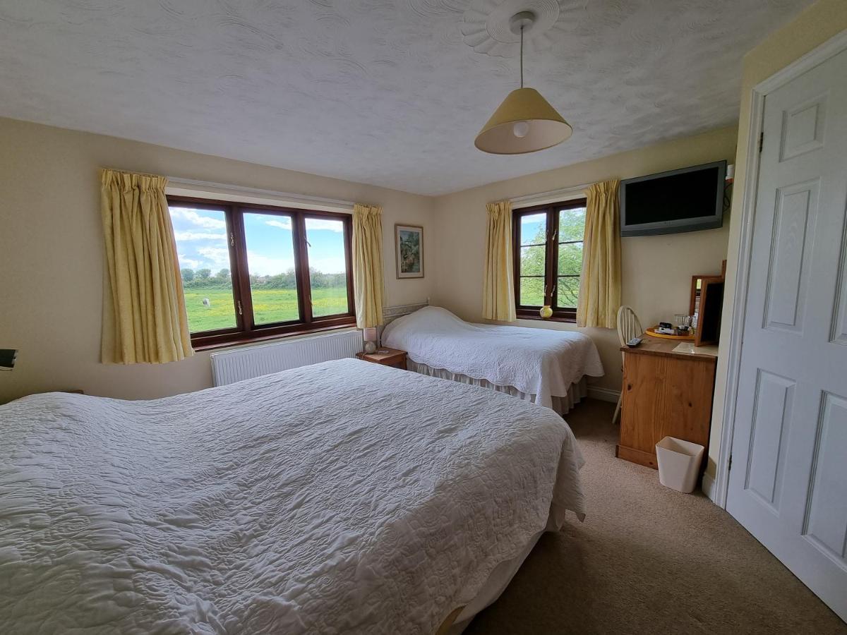 Burnt House Farm Bed & Breakfast ไฮบริดจ์ ภายนอก รูปภาพ